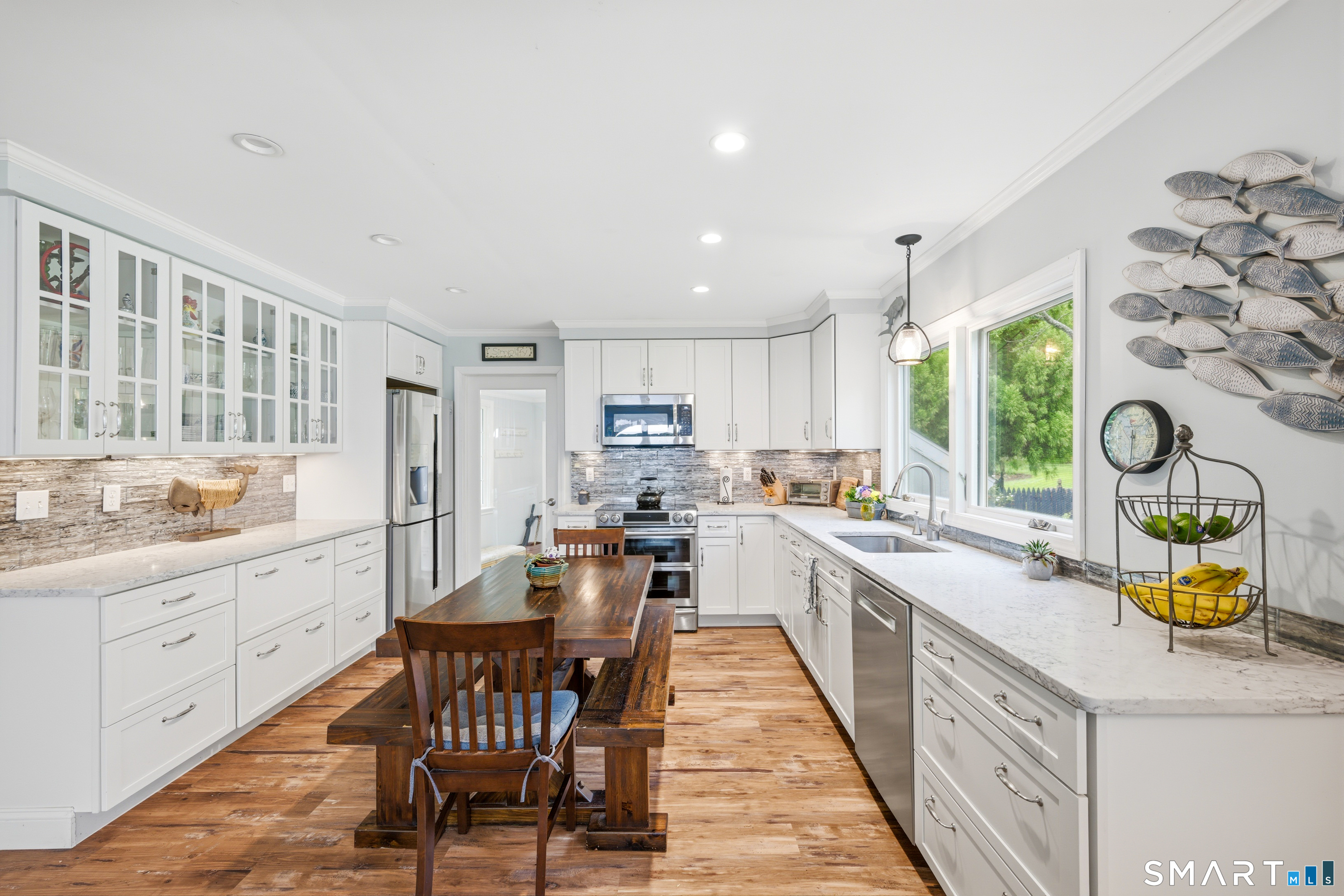 49 River Road Essex CT 06426