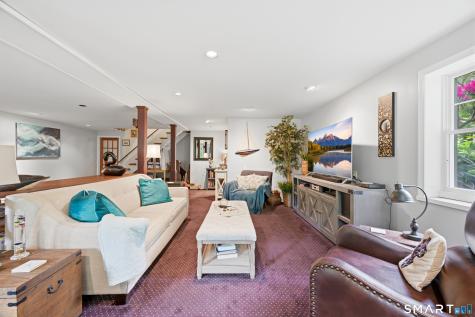 49 River Road Essex CT 06426