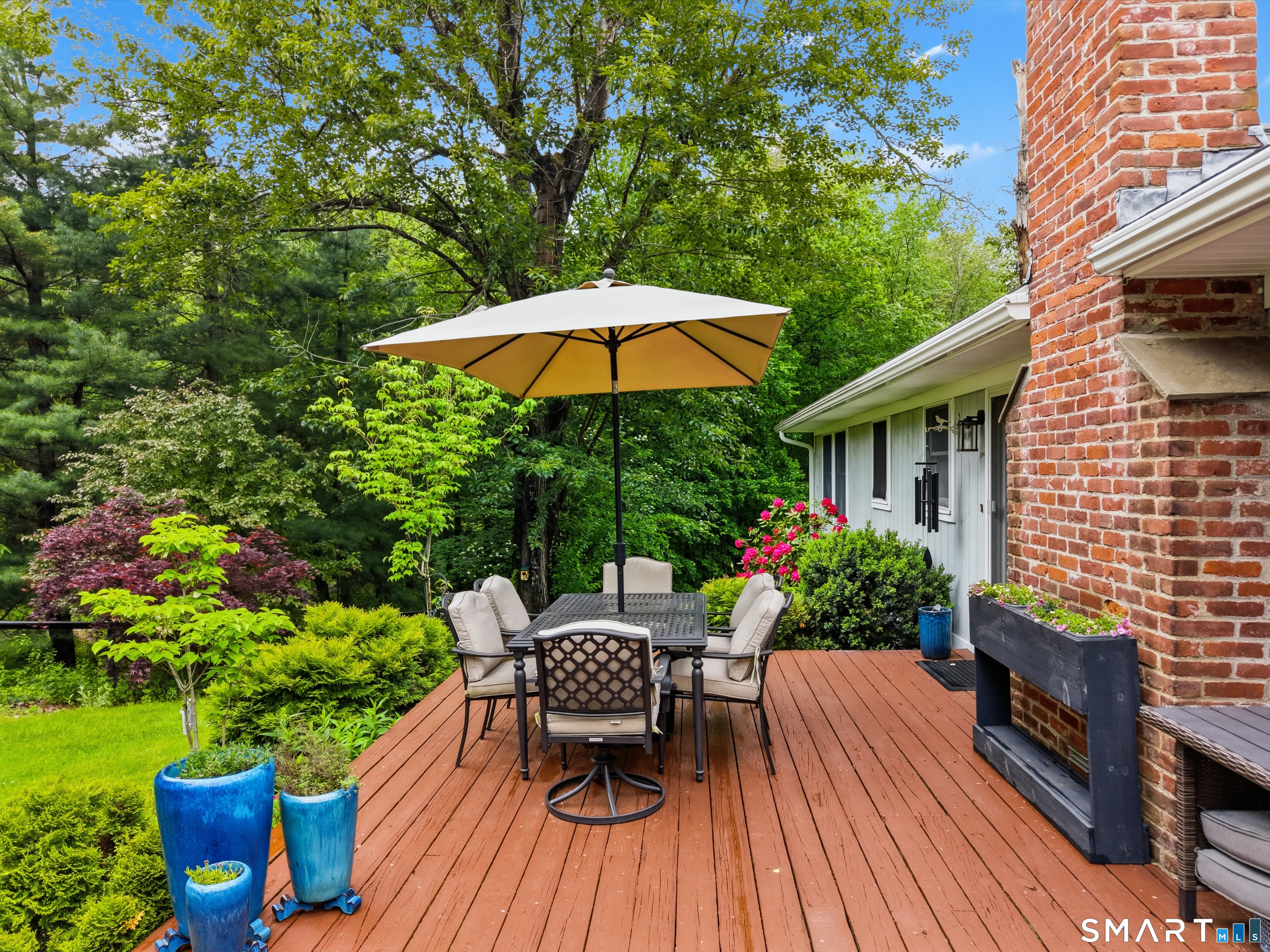 49 River Road Essex CT 06426