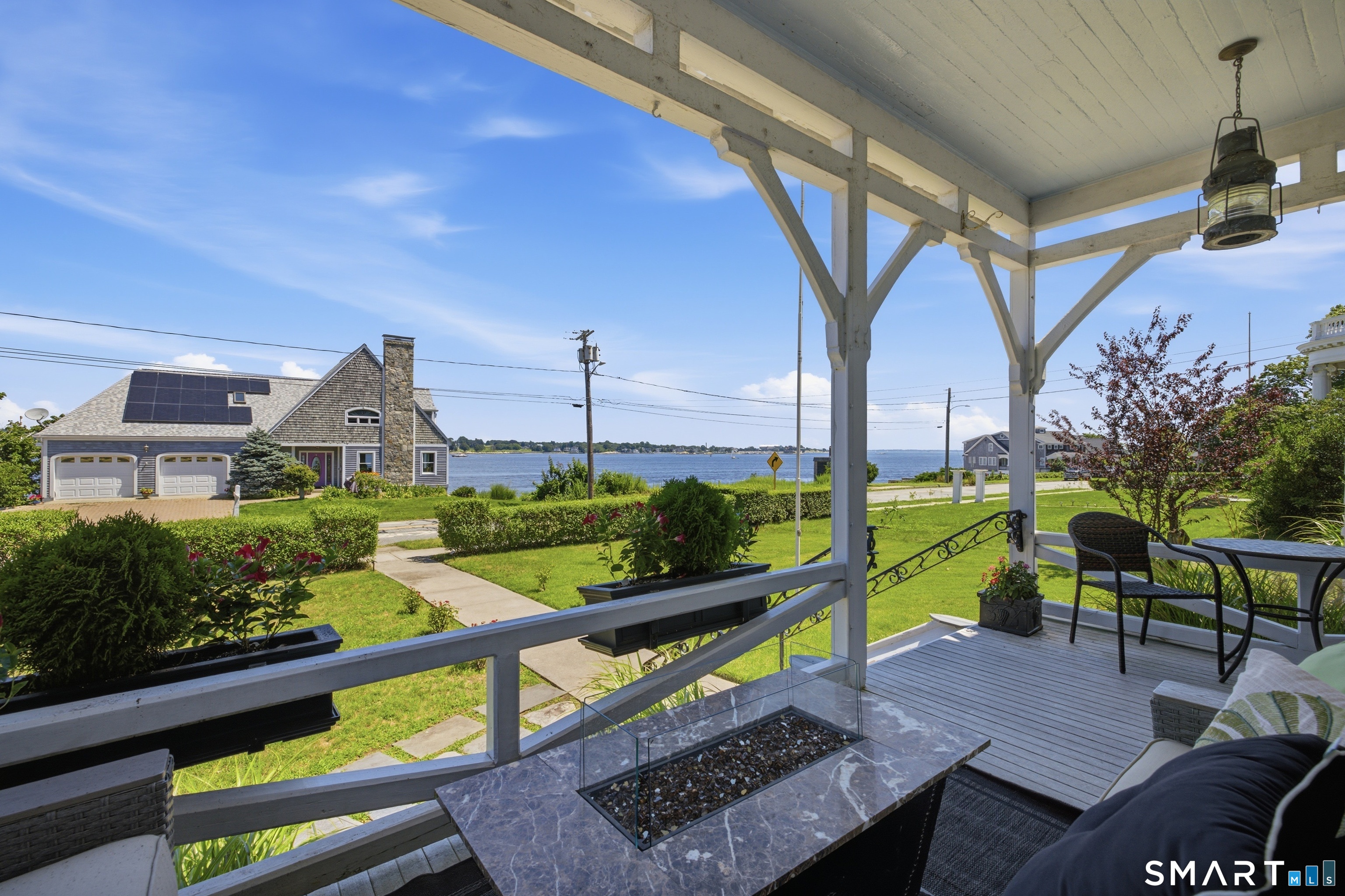 597 Pequot Avenue New London CT 06320