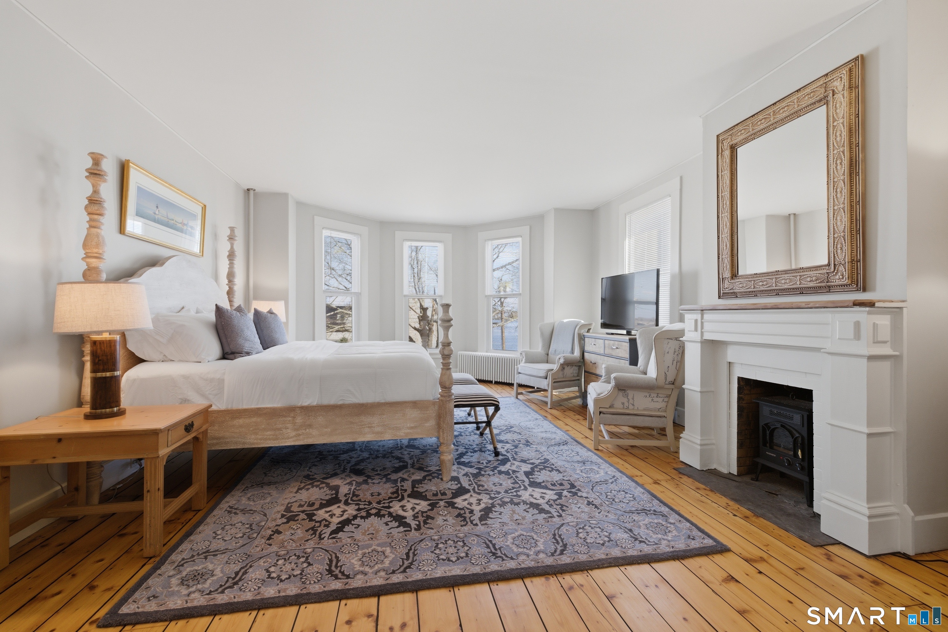 597 Pequot Avenue New London CT 06320