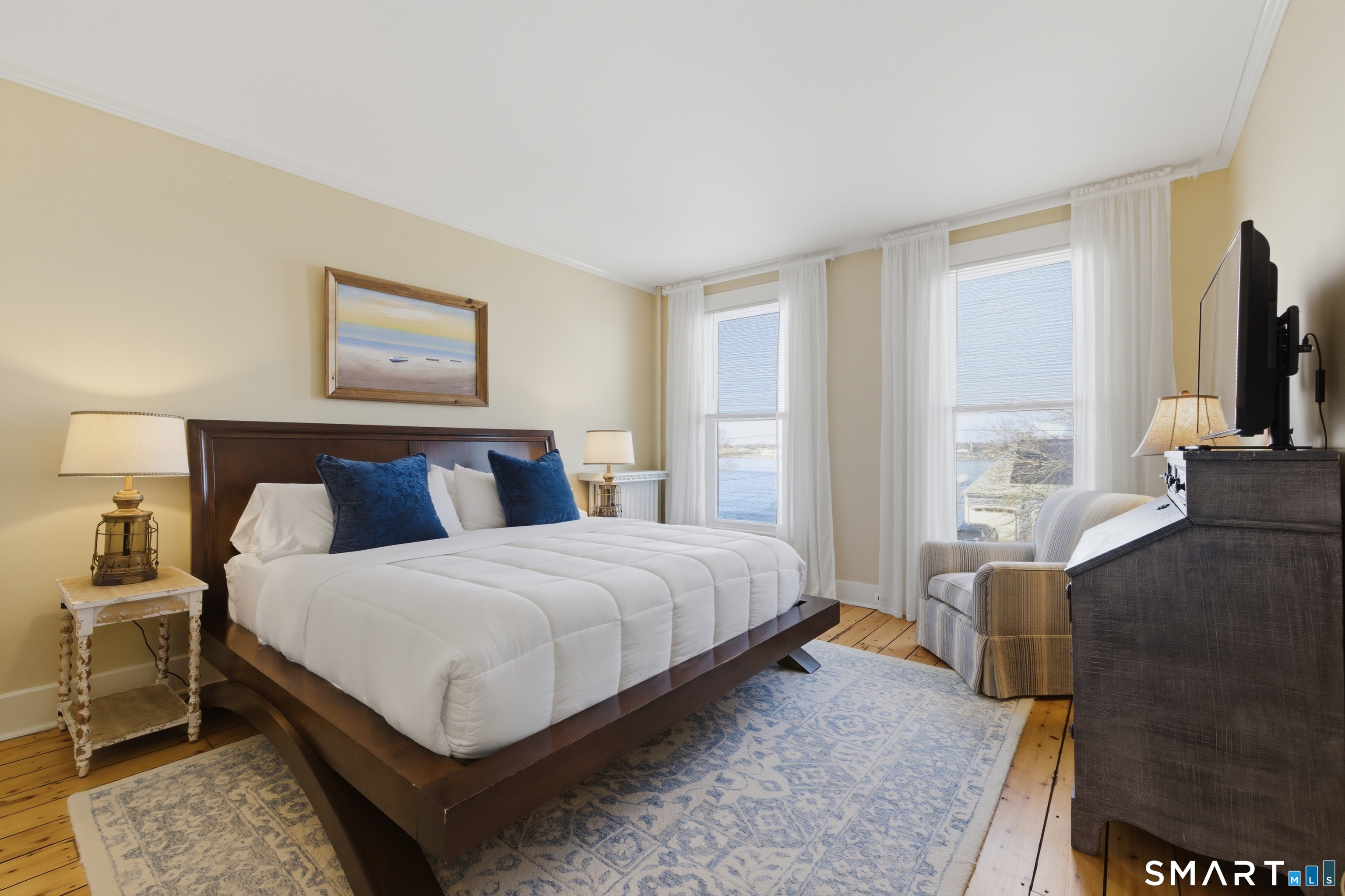 597 Pequot Avenue New London CT 06320