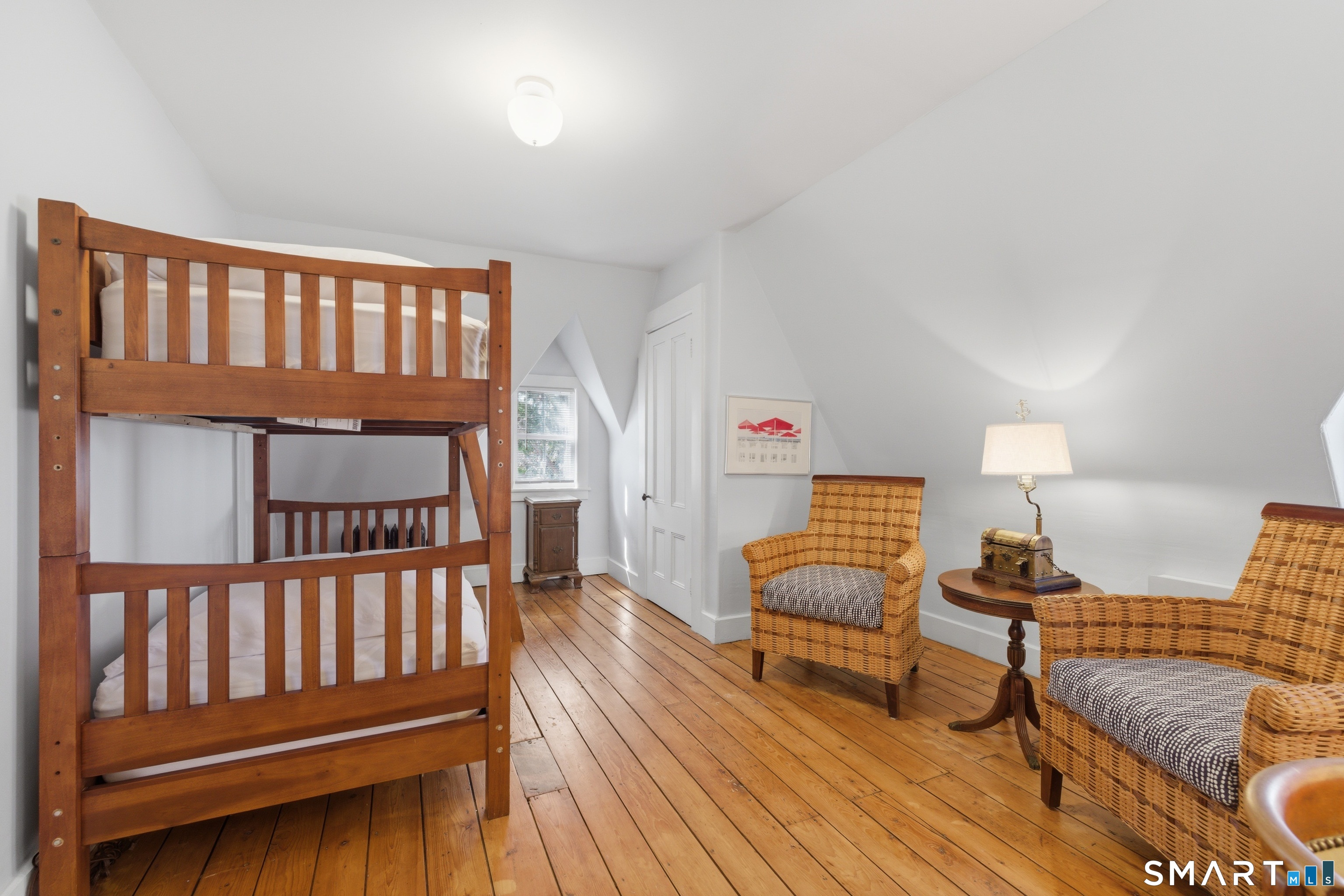 597 Pequot Avenue New London CT 06320