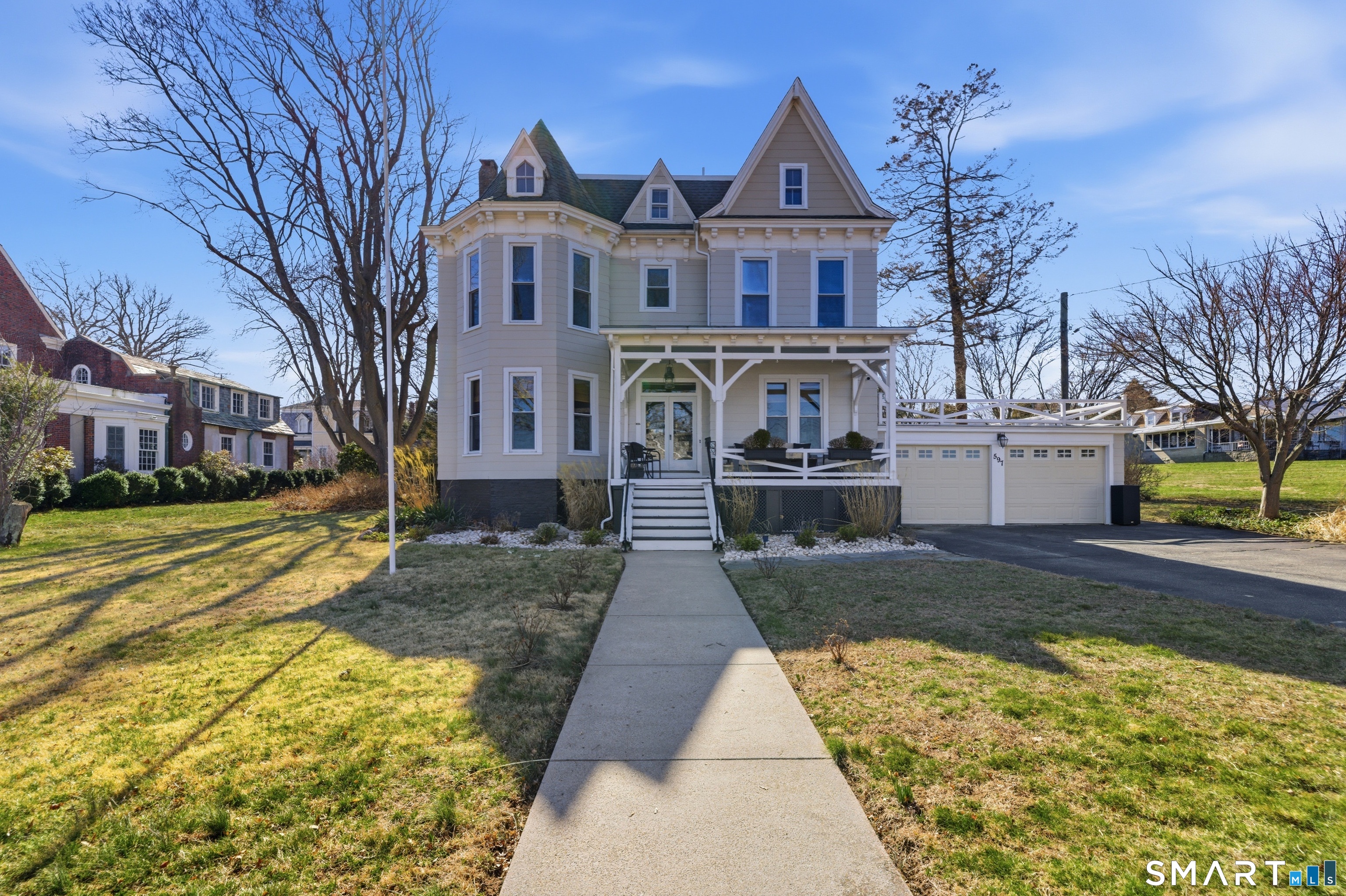 597 Pequot Avenue New London CT 06320