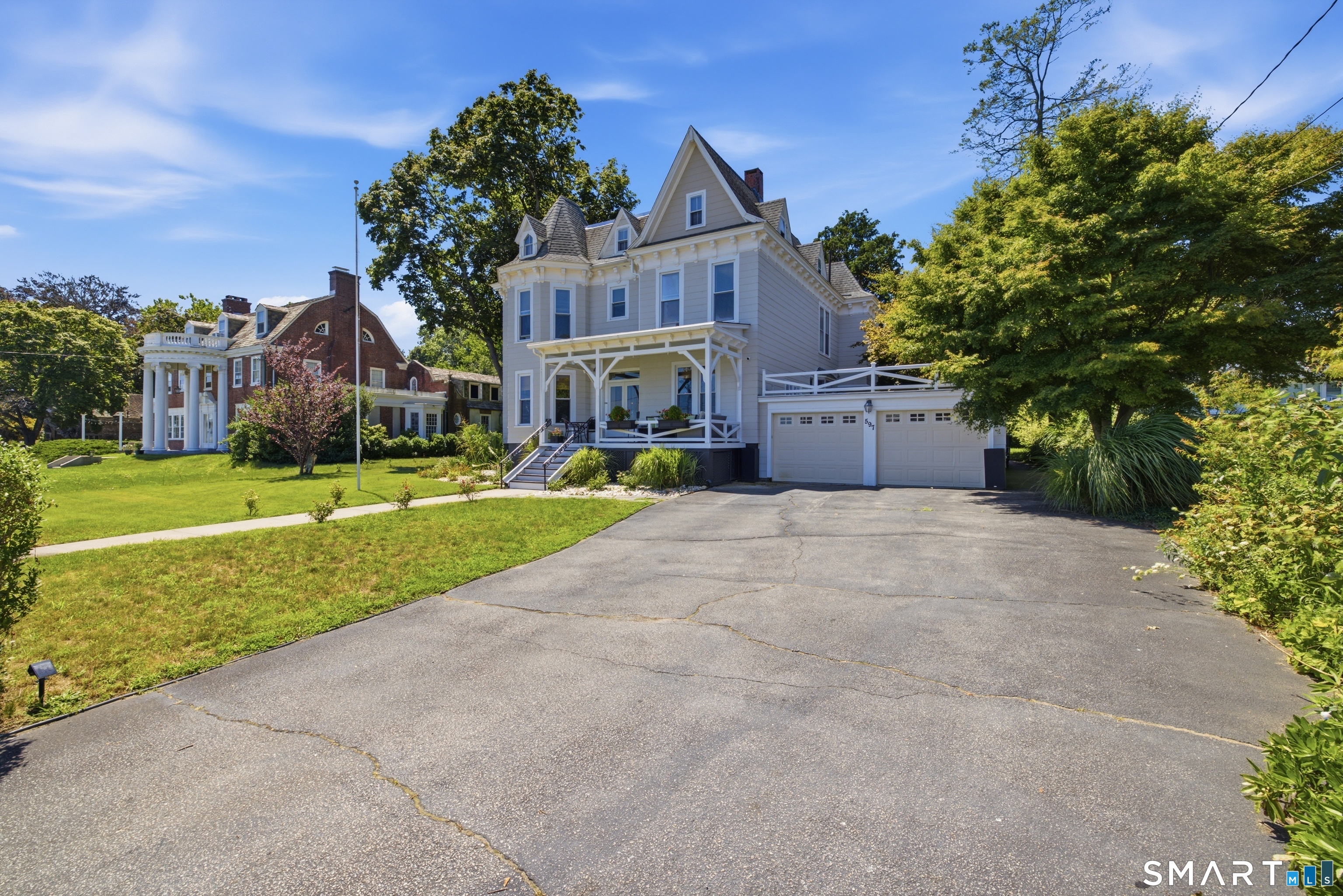597 Pequot Avenue New London CT 06320