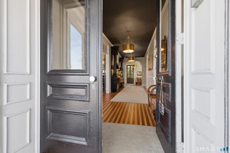 597 Pequot Avenue New London CT 06320