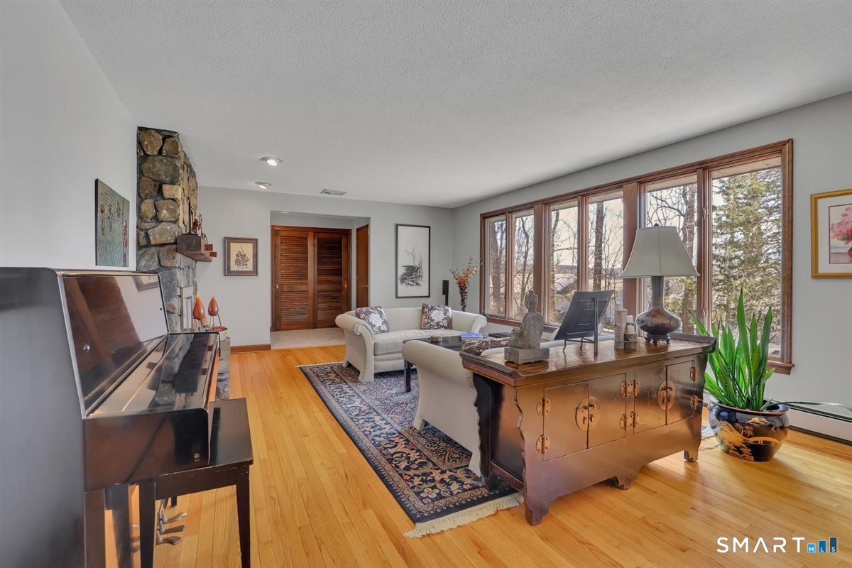 179 Blue Ridge Drive Manchester CT 06040