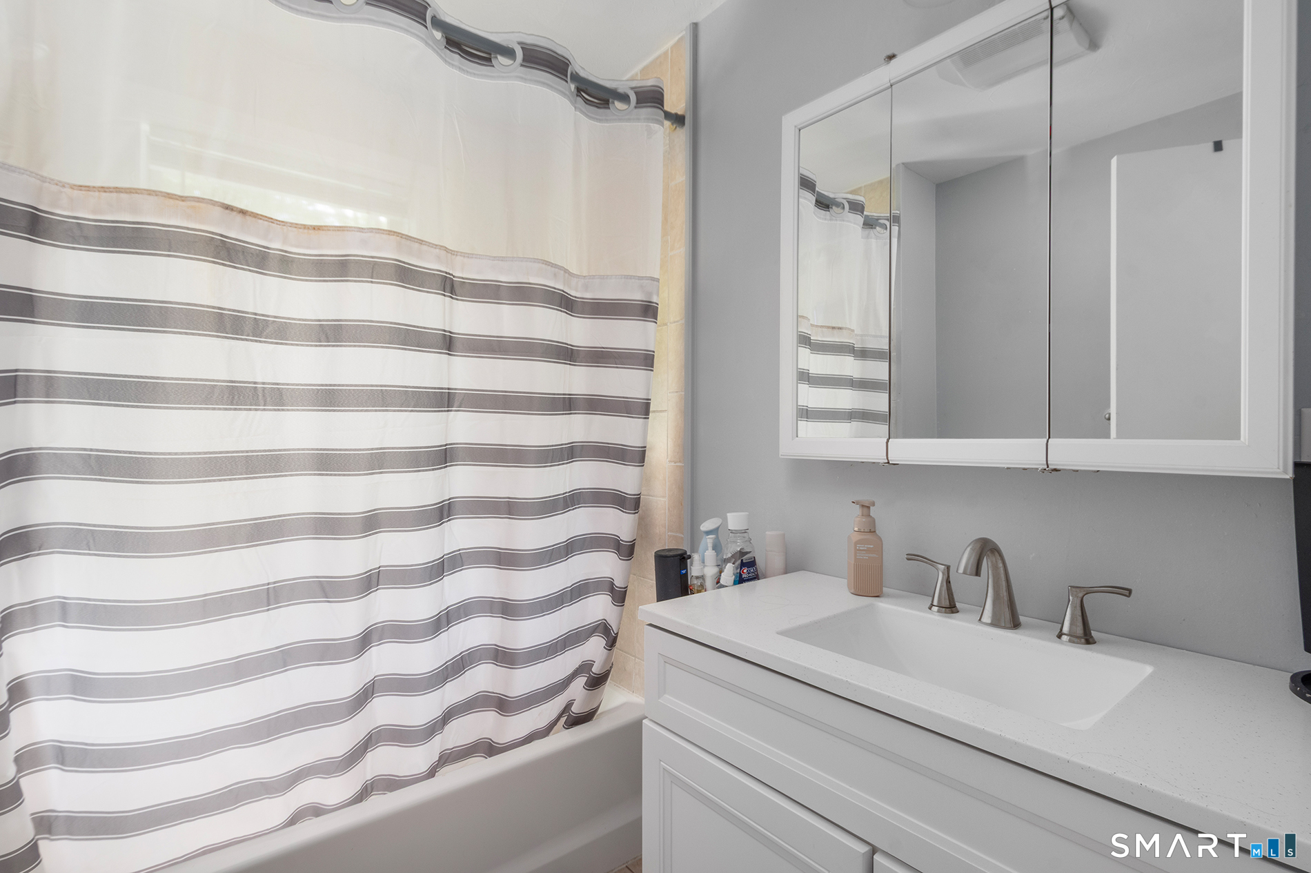 19 Thompson Pike Killingly CT 06241