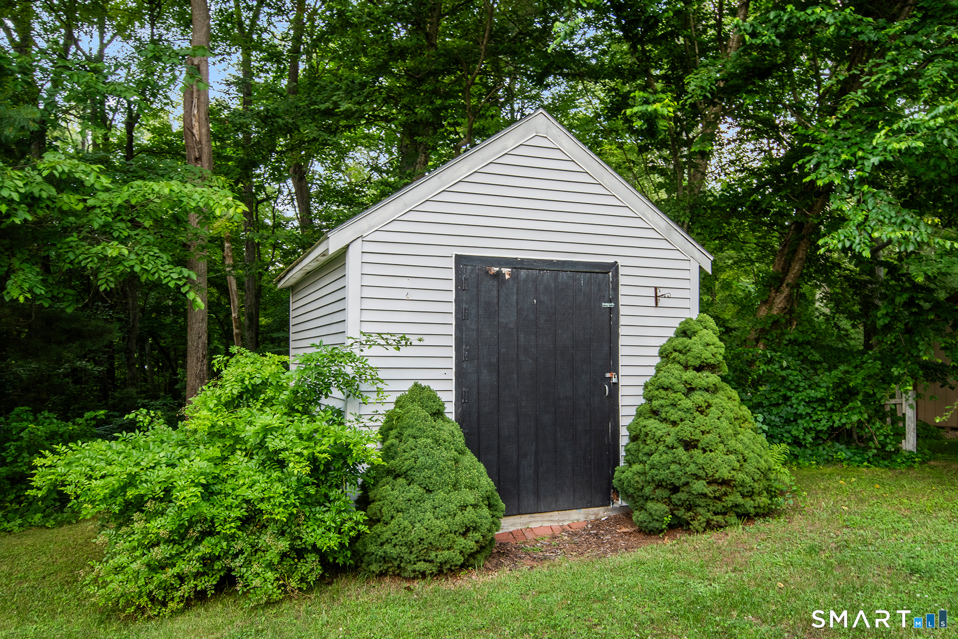 19 Thompson Pike Killingly CT 06241