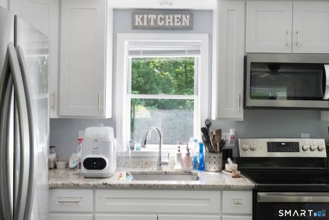 19 Thompson Pike Killingly CT 06241