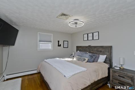 7 Bobolink Lane Enfield CT 06082