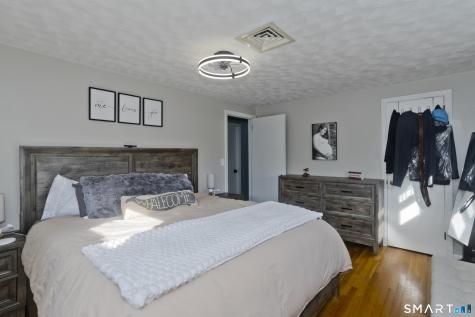 7 Bobolink Lane Enfield CT 06082