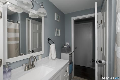7 Bobolink Lane Enfield CT 06082