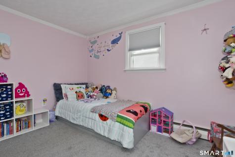 7 Bobolink Lane Enfield CT 06082