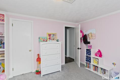 7 Bobolink Lane Enfield CT 06082