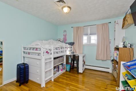 7 Bobolink Lane Enfield CT 06082