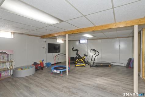 7 Bobolink Lane Enfield CT 06082