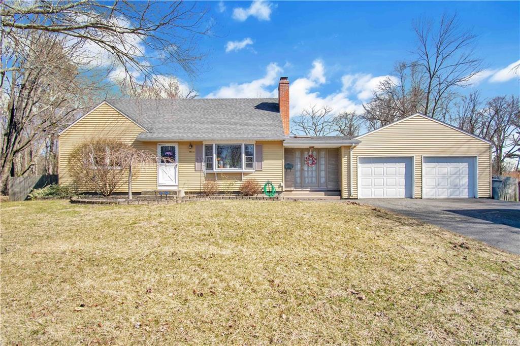 11 Steele Road Enfield CT 06082