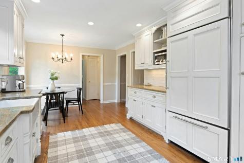 21 Hickory Drive New Canaan CT 06840