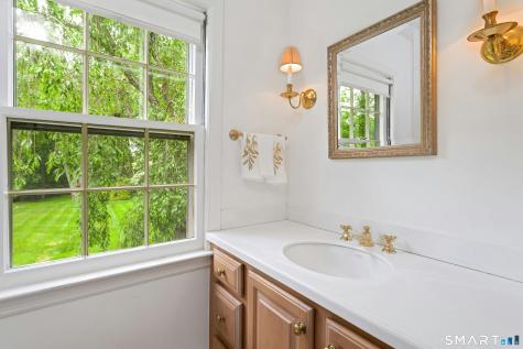 21 Hickory Drive New Canaan CT 06840