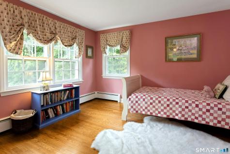 21 Hickory Drive New Canaan CT 06840