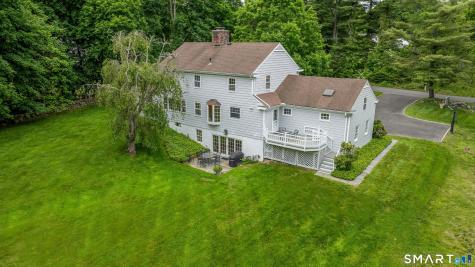 21 Hickory Drive New Canaan CT 06840