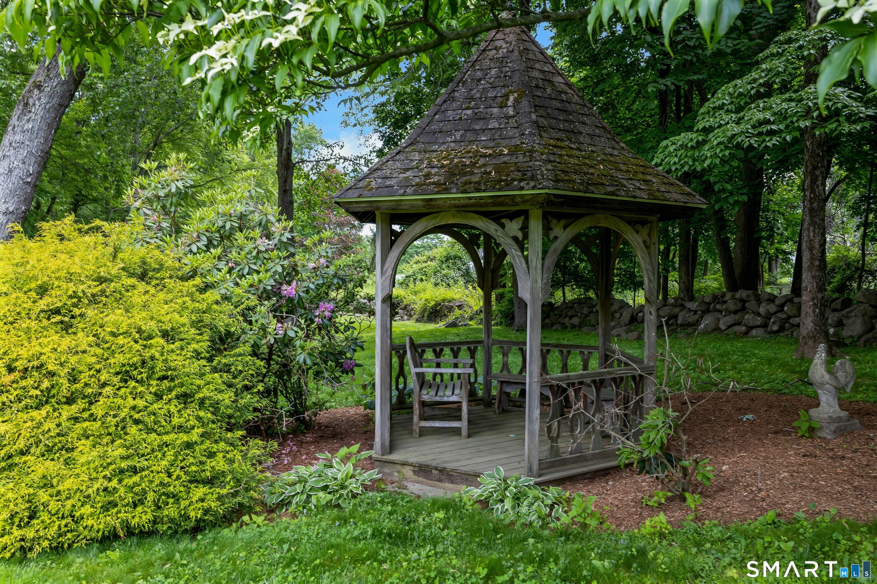 21 Hickory Drive New Canaan CT 06840
