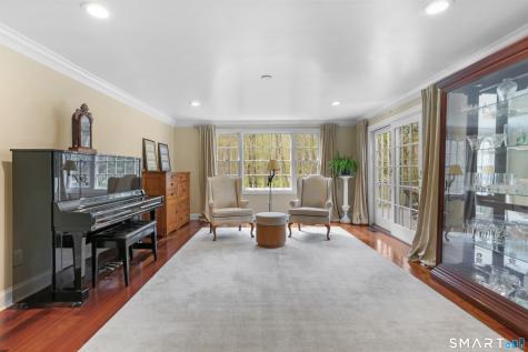 4041 Redding Road Fairfield CT 06824