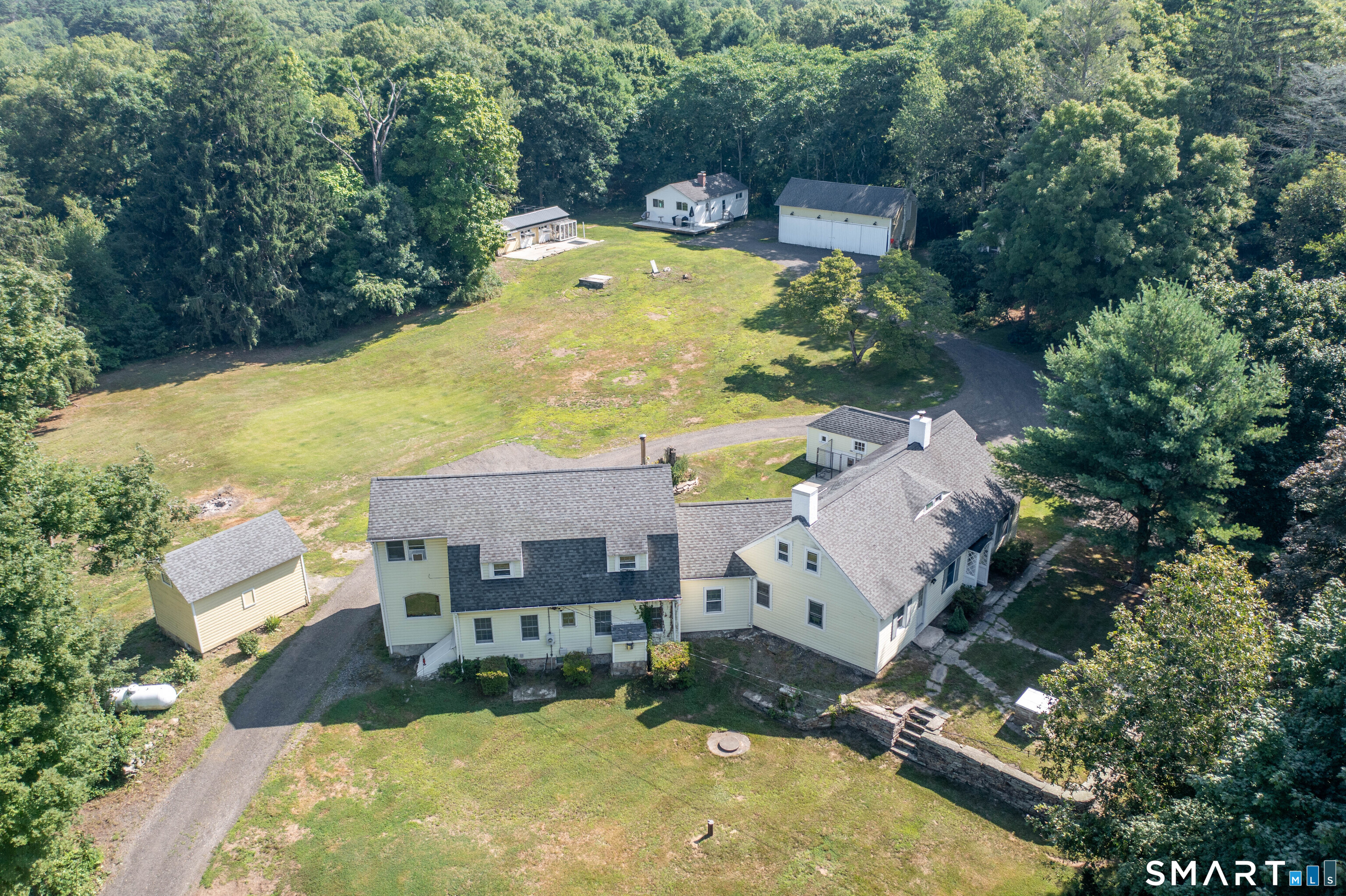 1530 Hartford Pike Killingly CT 06243