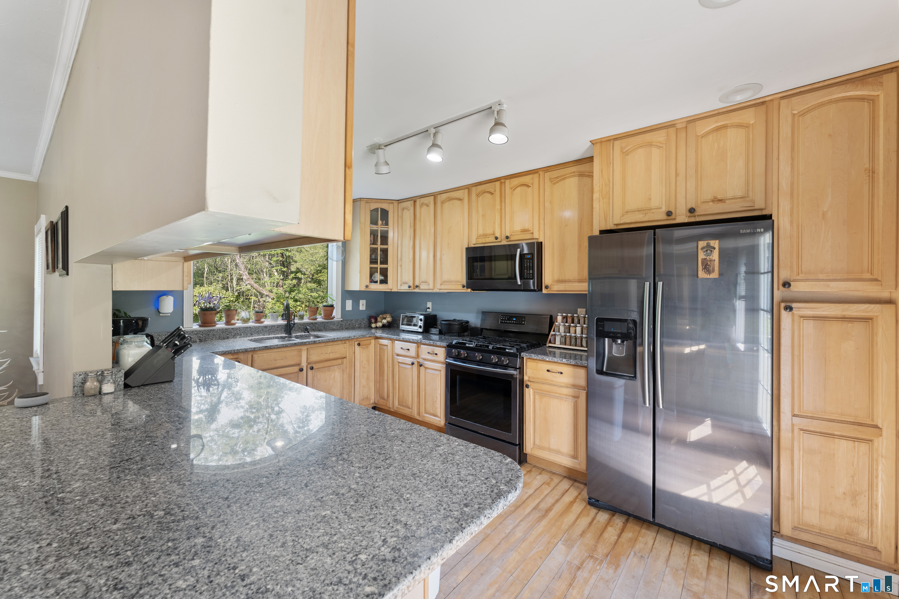 1530 Hartford Pike Killingly CT 06243