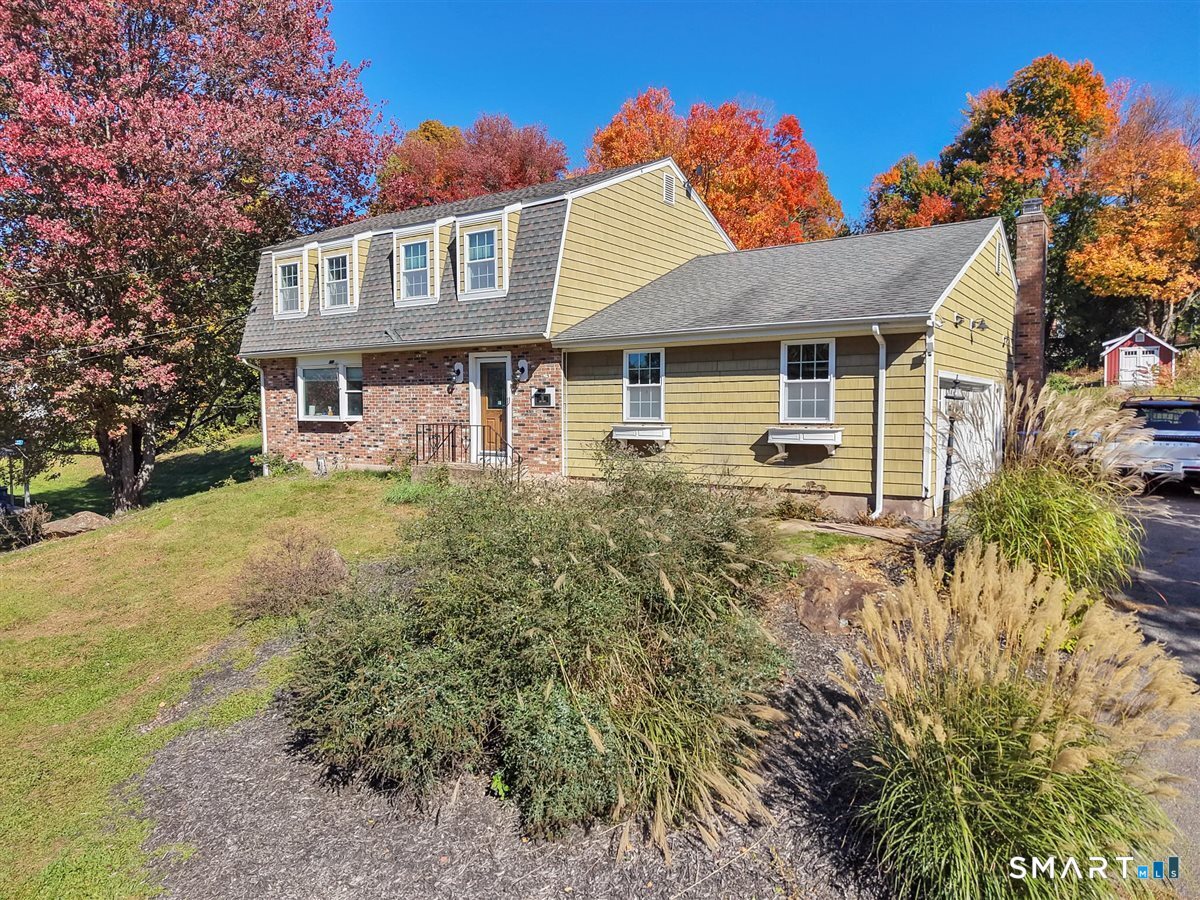 11 Kent Drive Manchester CT 06042