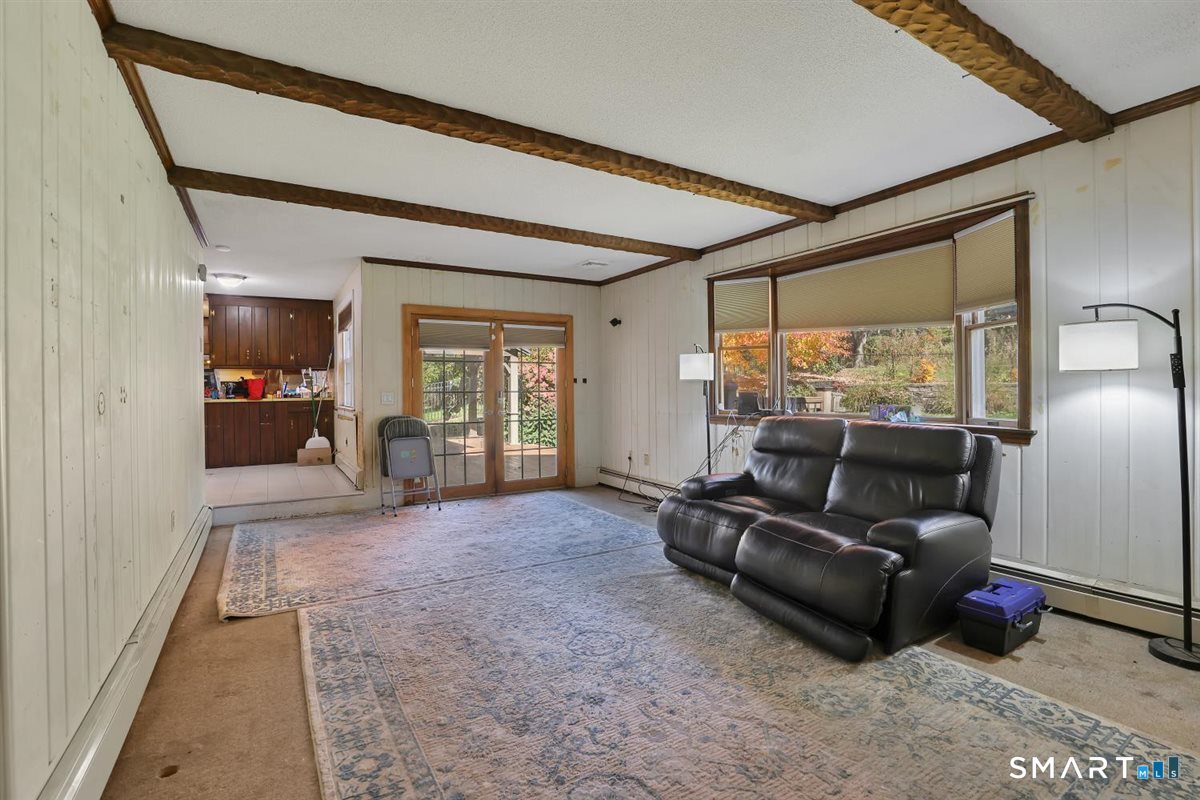 11 Kent Drive Manchester CT 06042