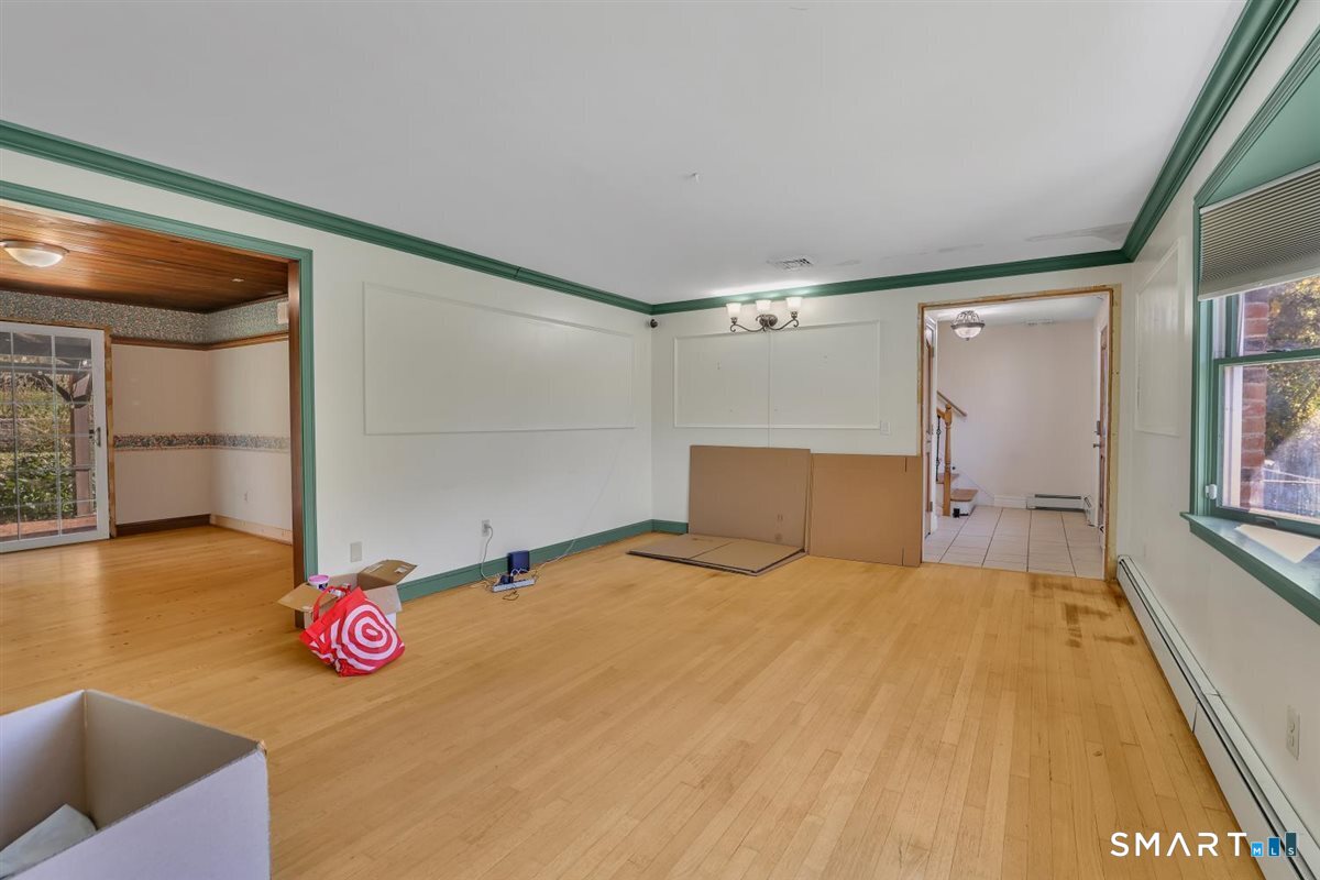 11 Kent Drive Manchester CT 06042