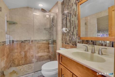 11 Kent Drive Manchester CT 06042