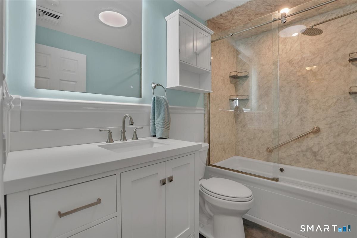 11 Kent Drive Manchester CT 06042