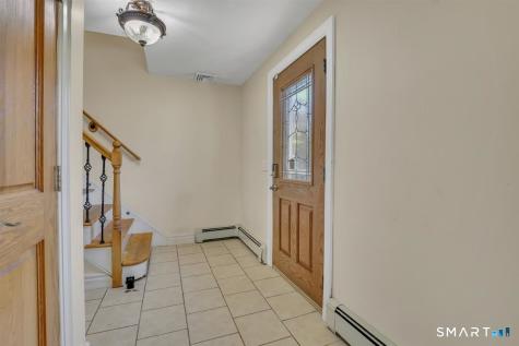 11 Kent Drive Manchester CT 06042