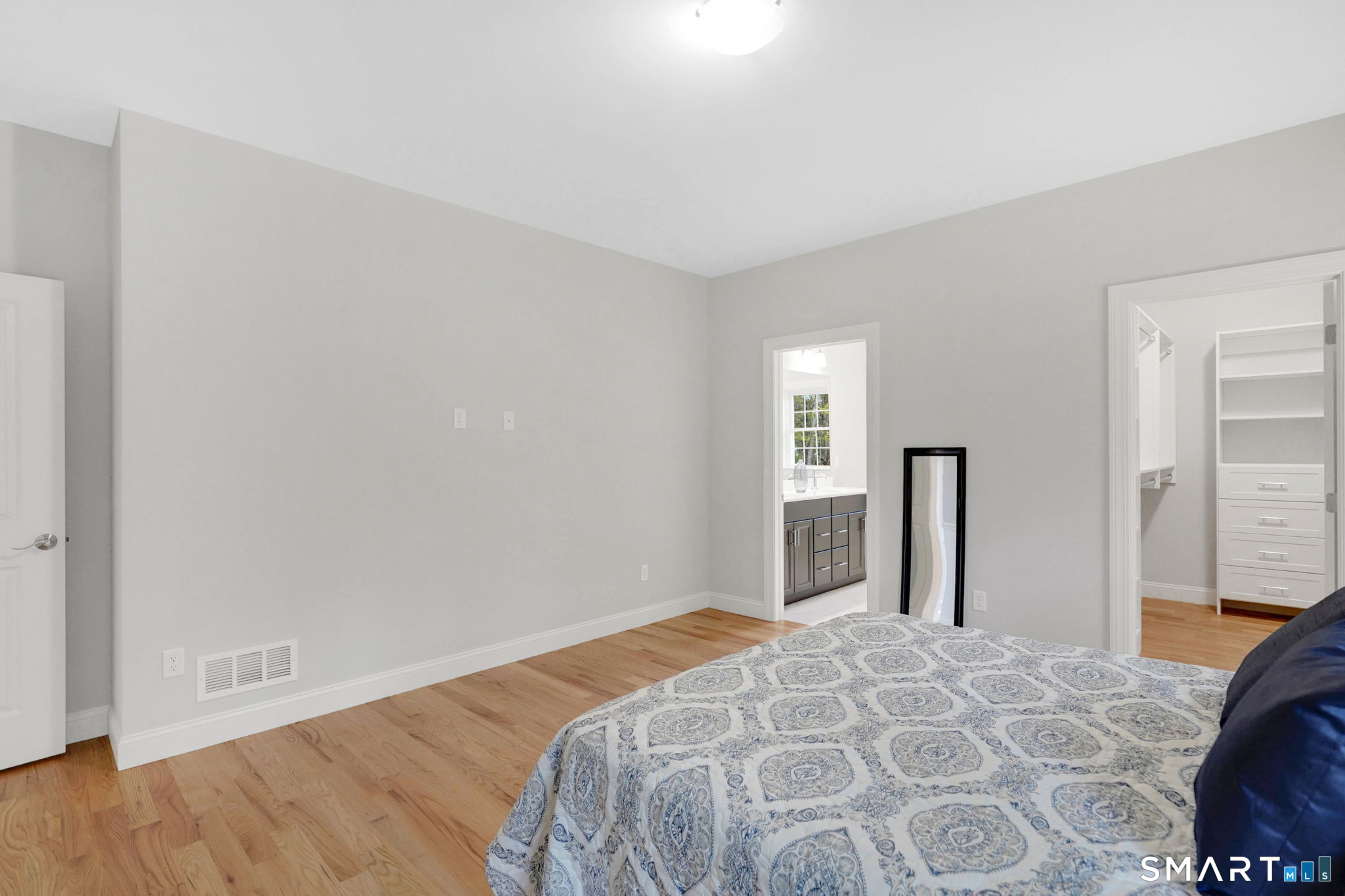 54 Liberty Lane Enfield CT 06082