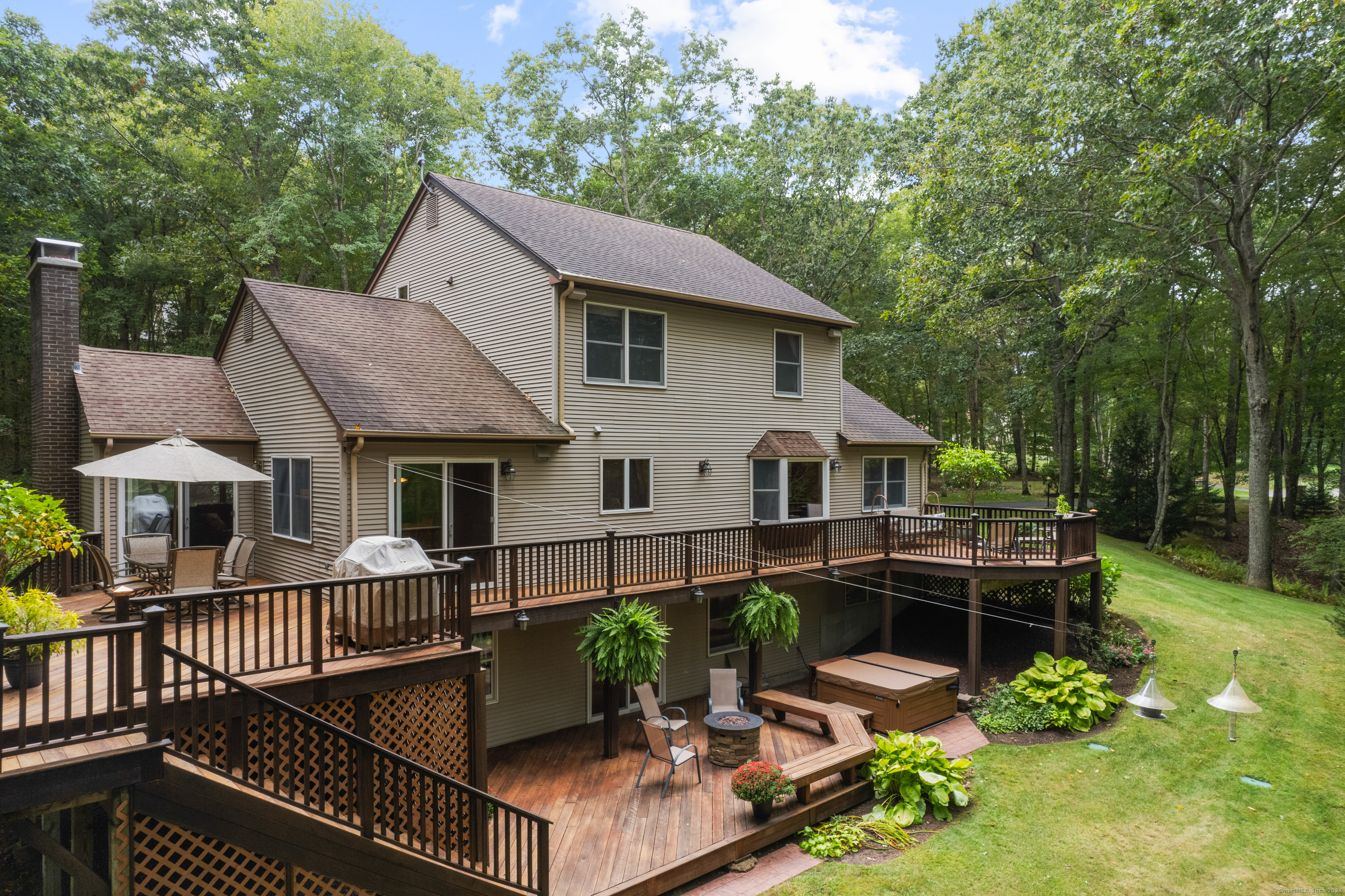82 Corrina Lane Salem CT 06420