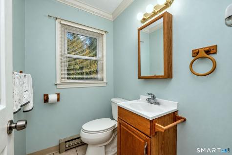 31 Chestnut Street Plymouth CT 06786
