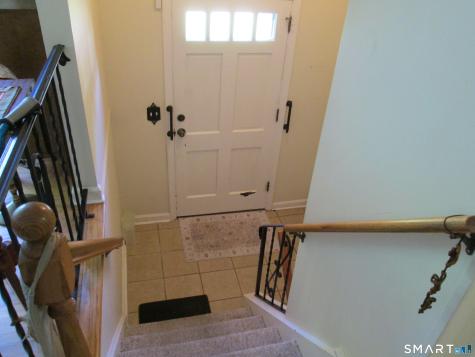 109 Wedgewood Drive Naugatuck CT 06770