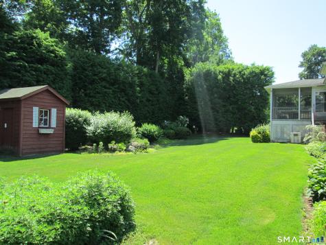 109 Wedgewood Drive Naugatuck CT 06770