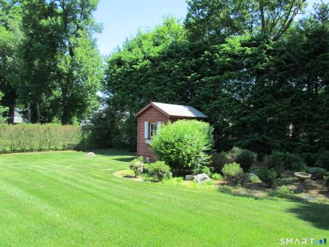 109 Wedgewood Drive Naugatuck CT 06770