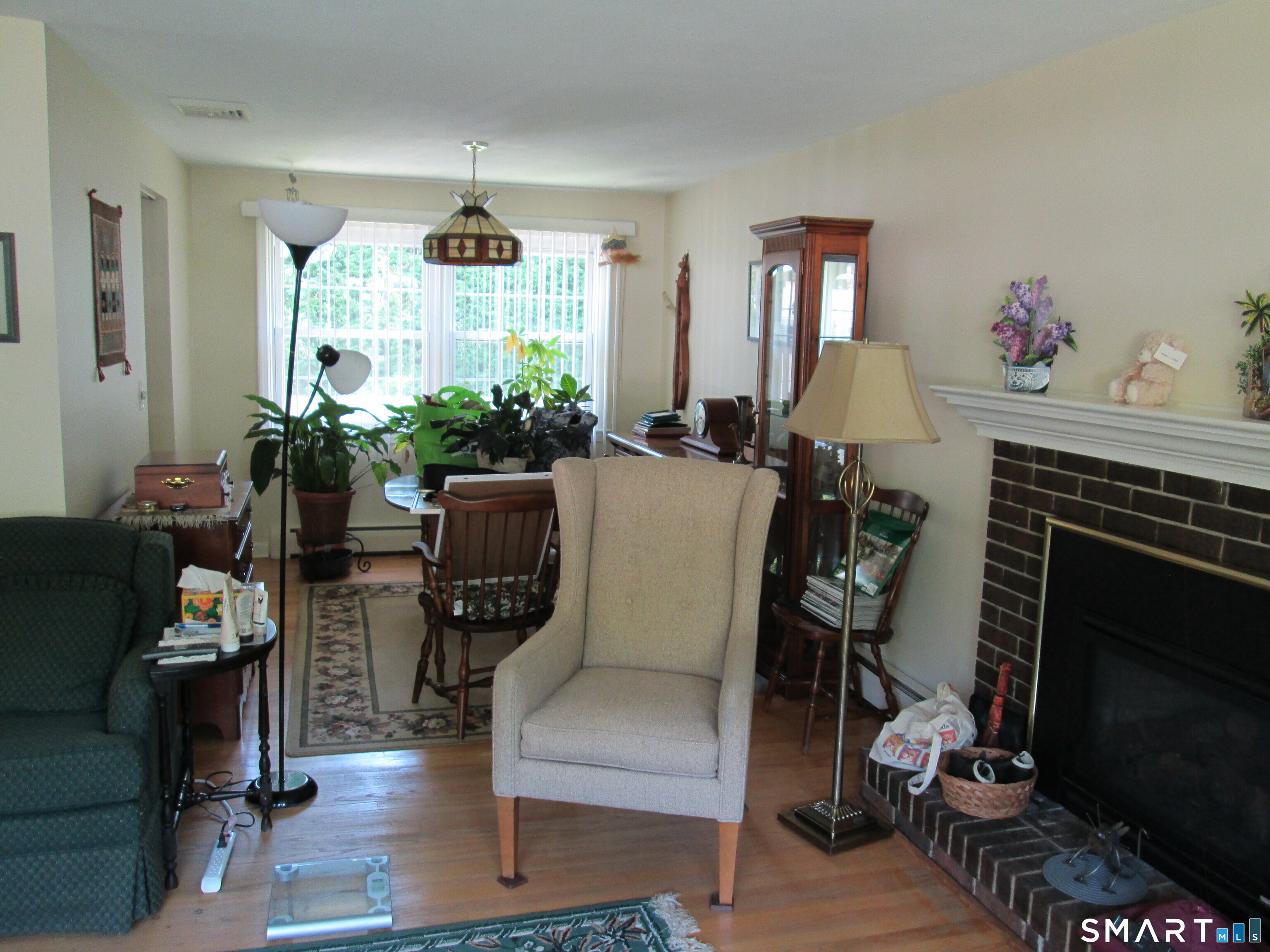 109 Wedgewood Drive Naugatuck CT 06770