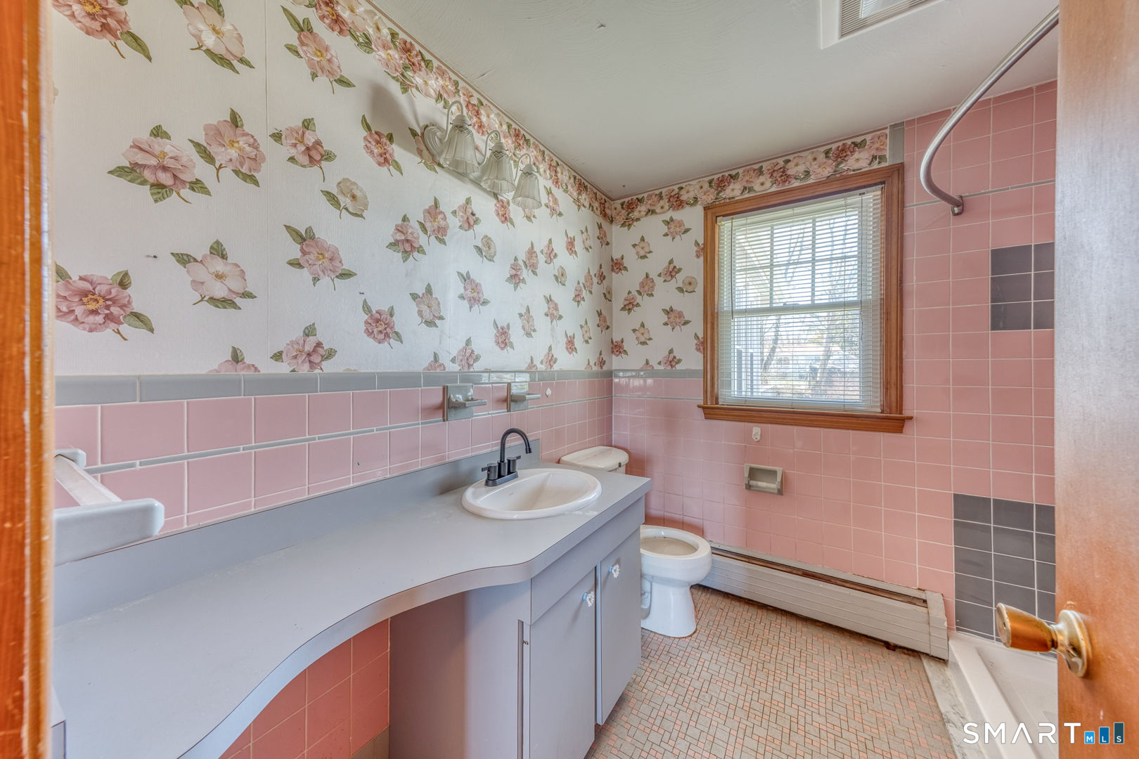 12 Textbook Avenue Rocky Hill CT 06067