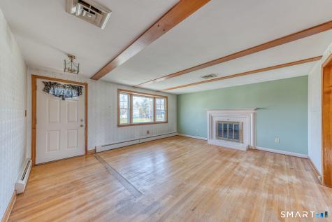 12 Textbook Avenue Rocky Hill CT 06067