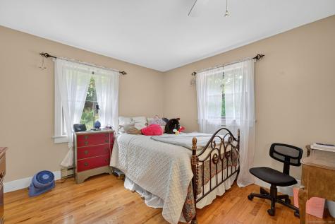 20 Sunrise Trail East Lyme CT 06333