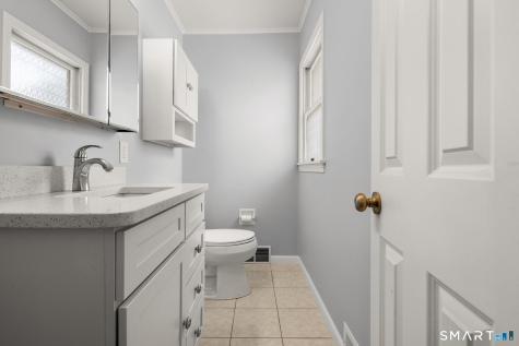 48 Prospect Avenue East Lyme CT 06357