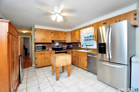 27 Ledgewood Drive Farmington CT 06032
