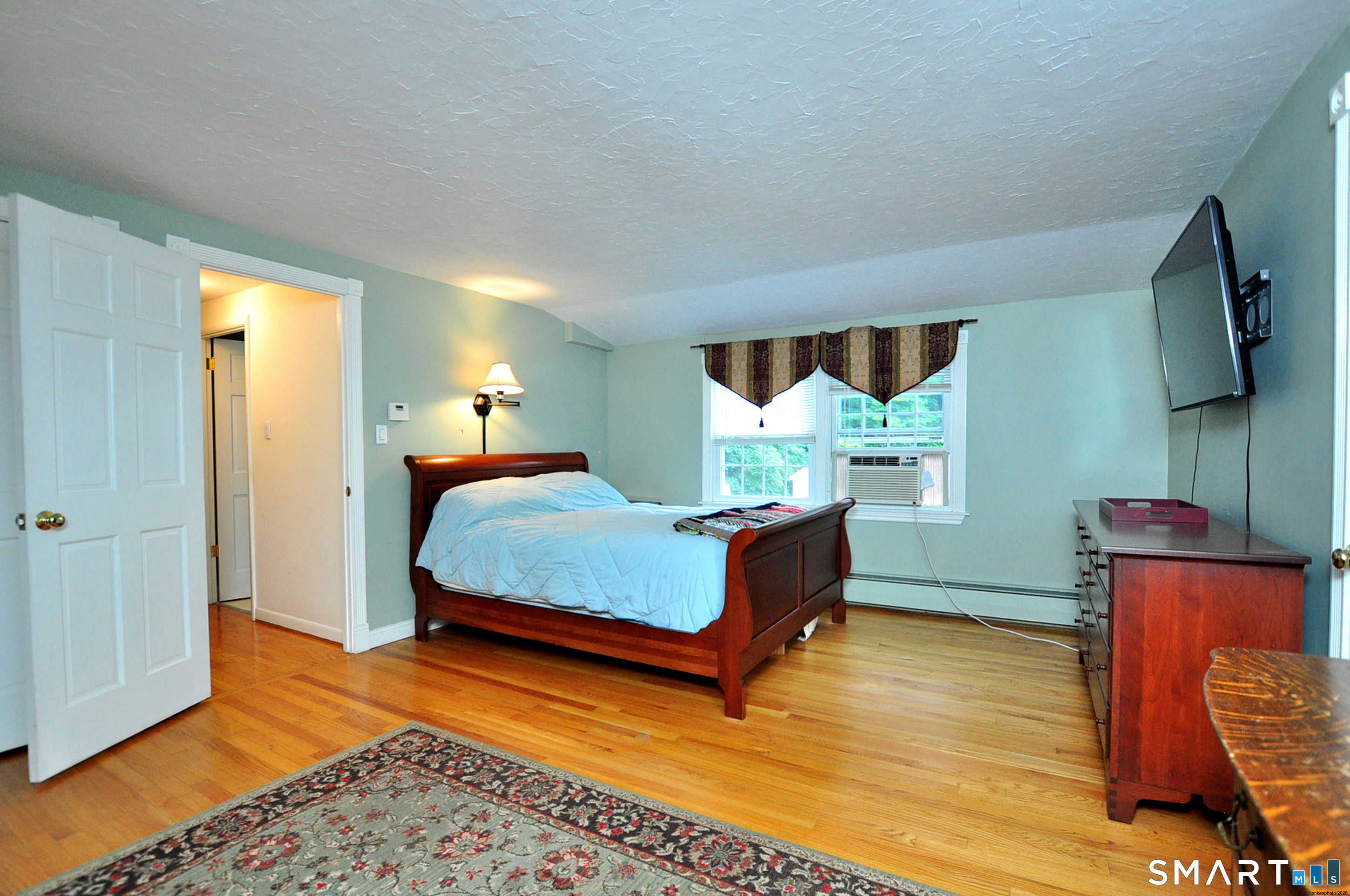 27 Ledgewood Drive Farmington CT 06032