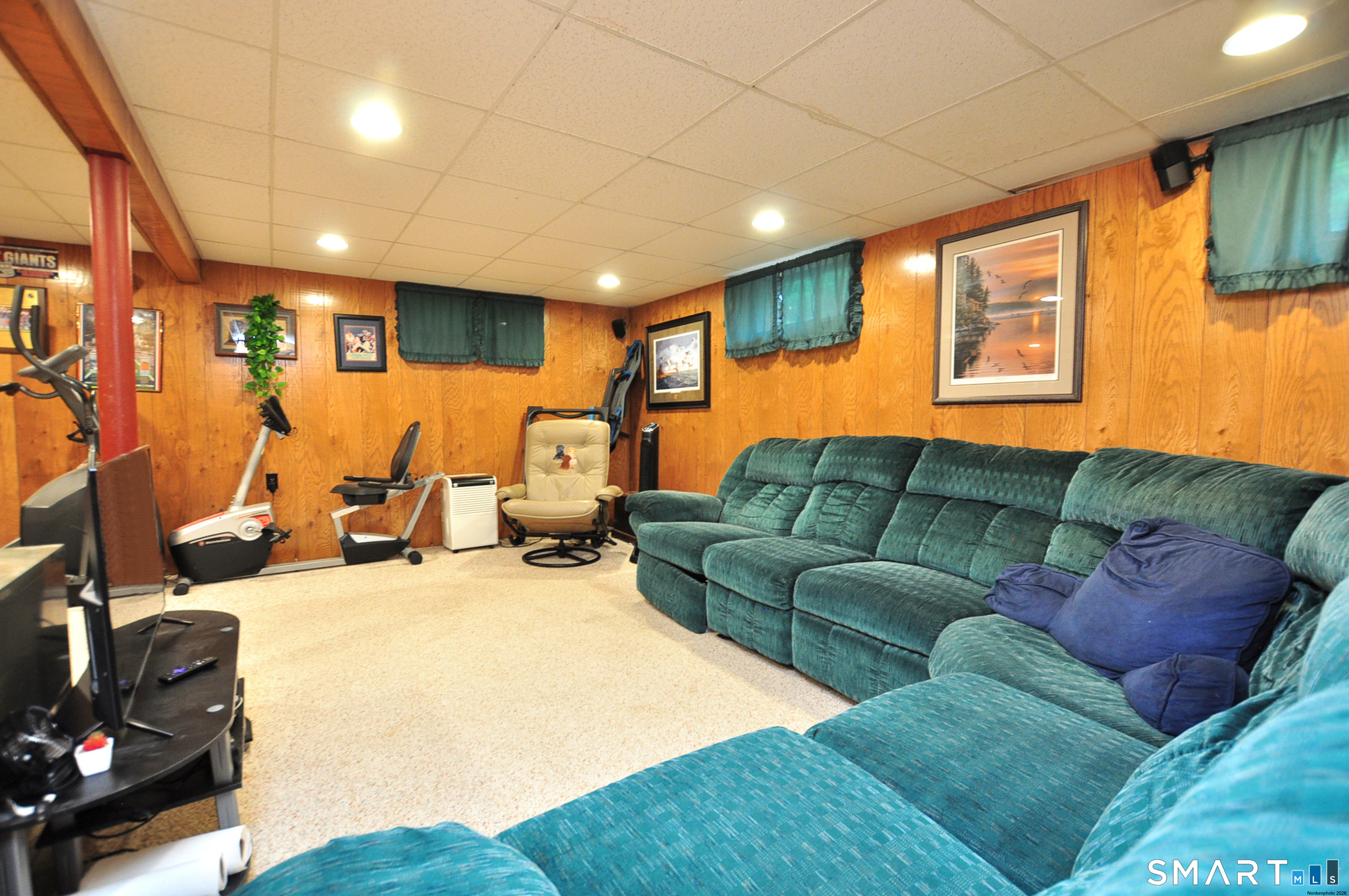 27 Ledgewood Drive Farmington CT 06032